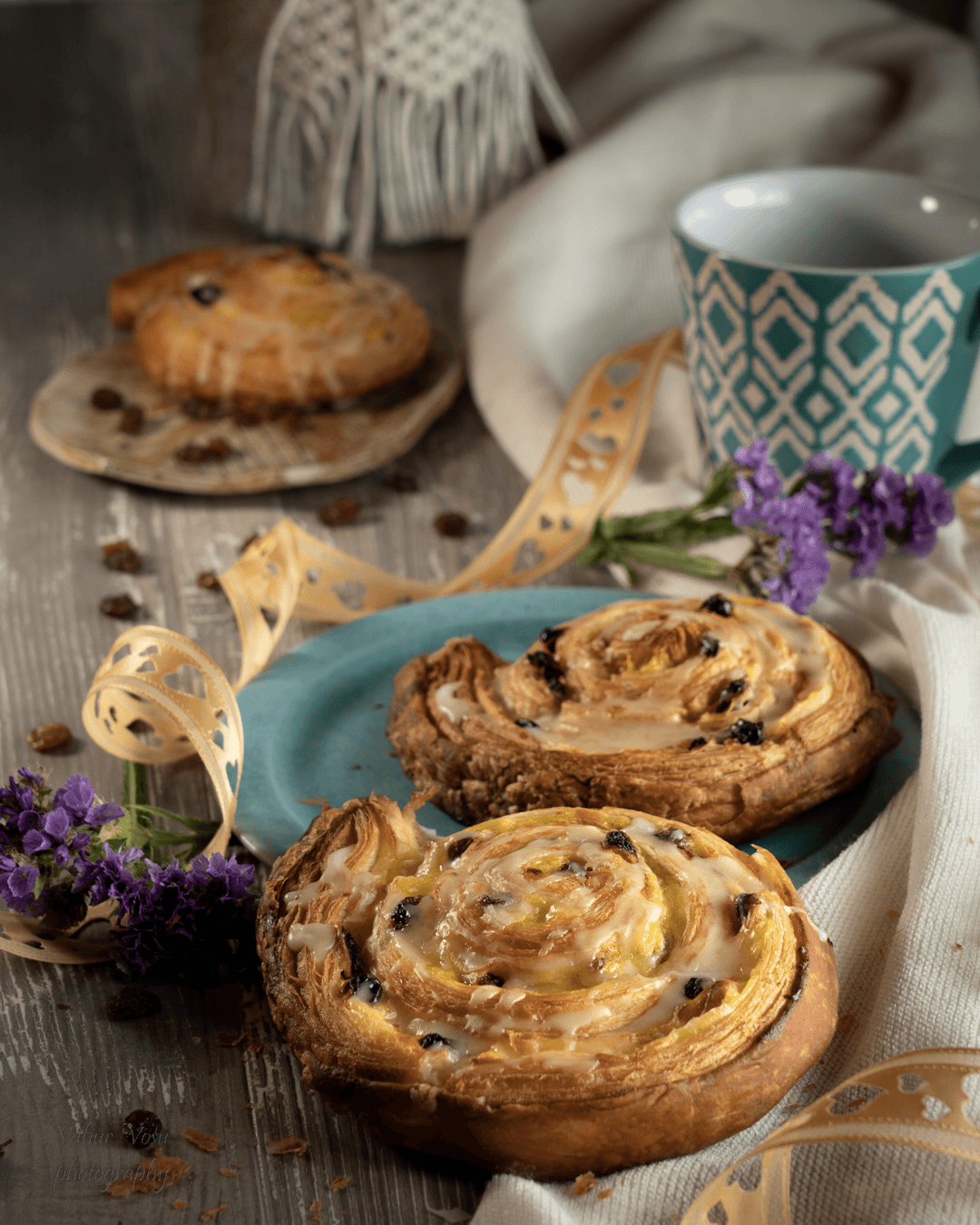 Pain Aux Raisin